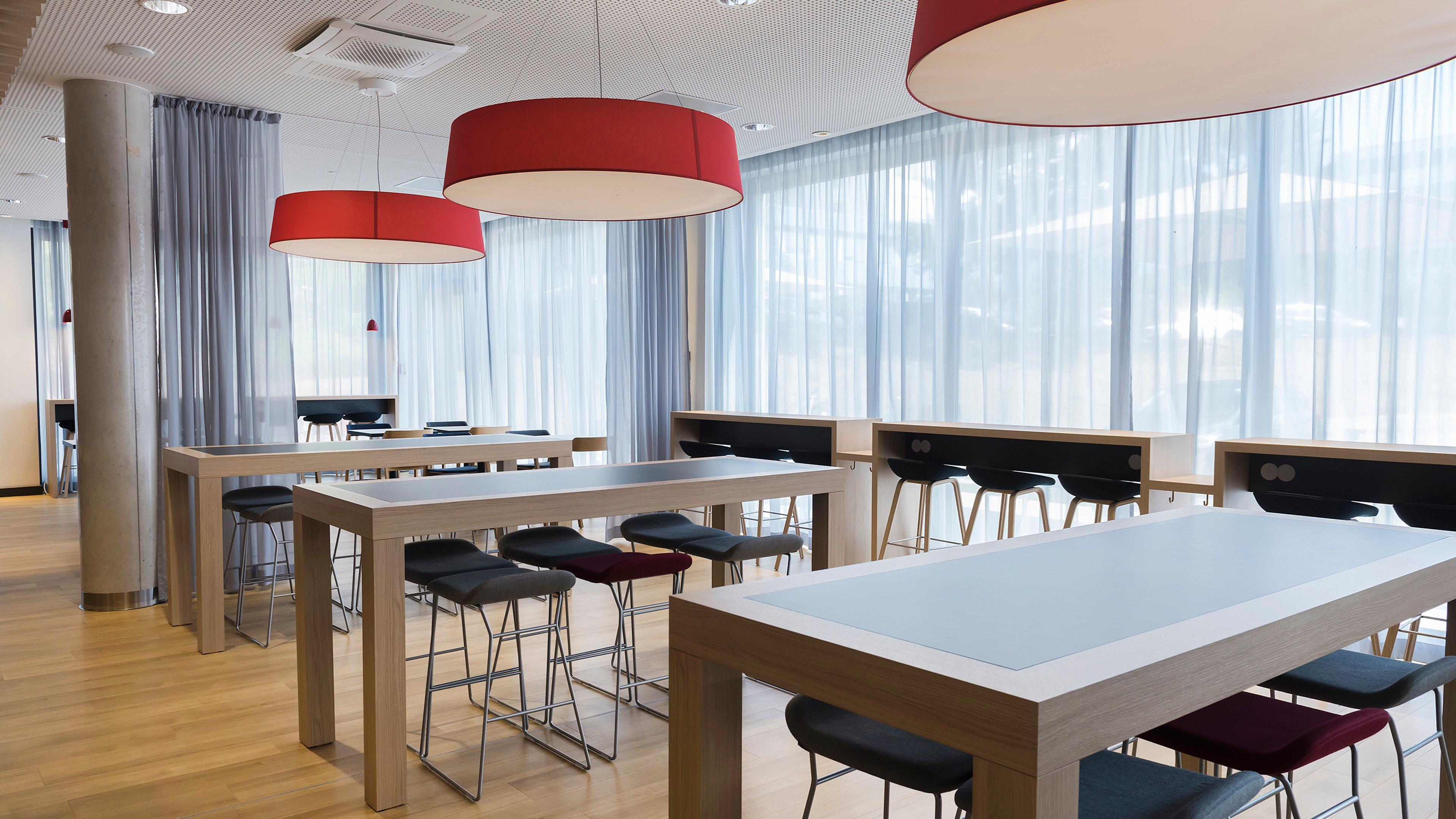 Holiday Inn Express - Wiesbaden By Ihg Exterior foto
