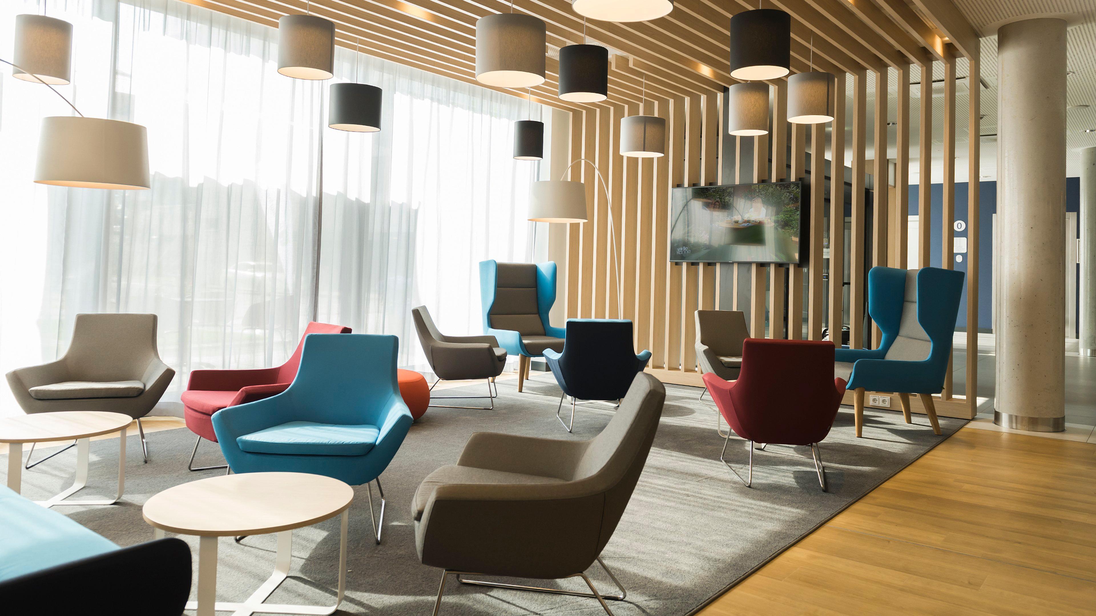 Holiday Inn Express - Wiesbaden By Ihg Exterior foto