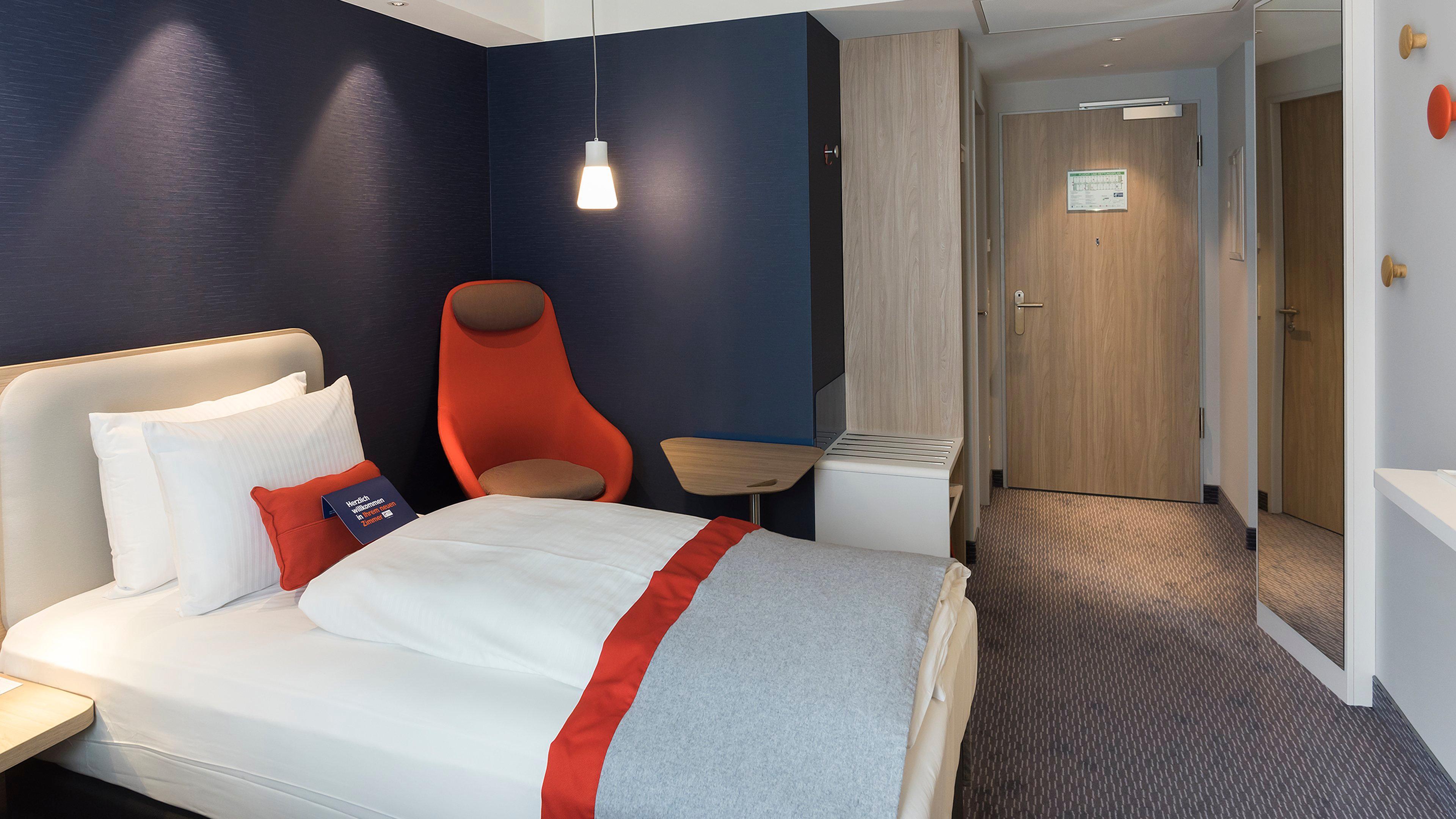Holiday Inn Express - Wiesbaden By Ihg Exterior foto
